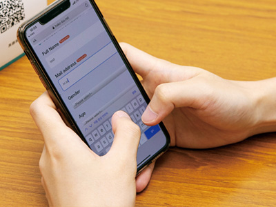 お客様のスマートフォンで配送先を入力する